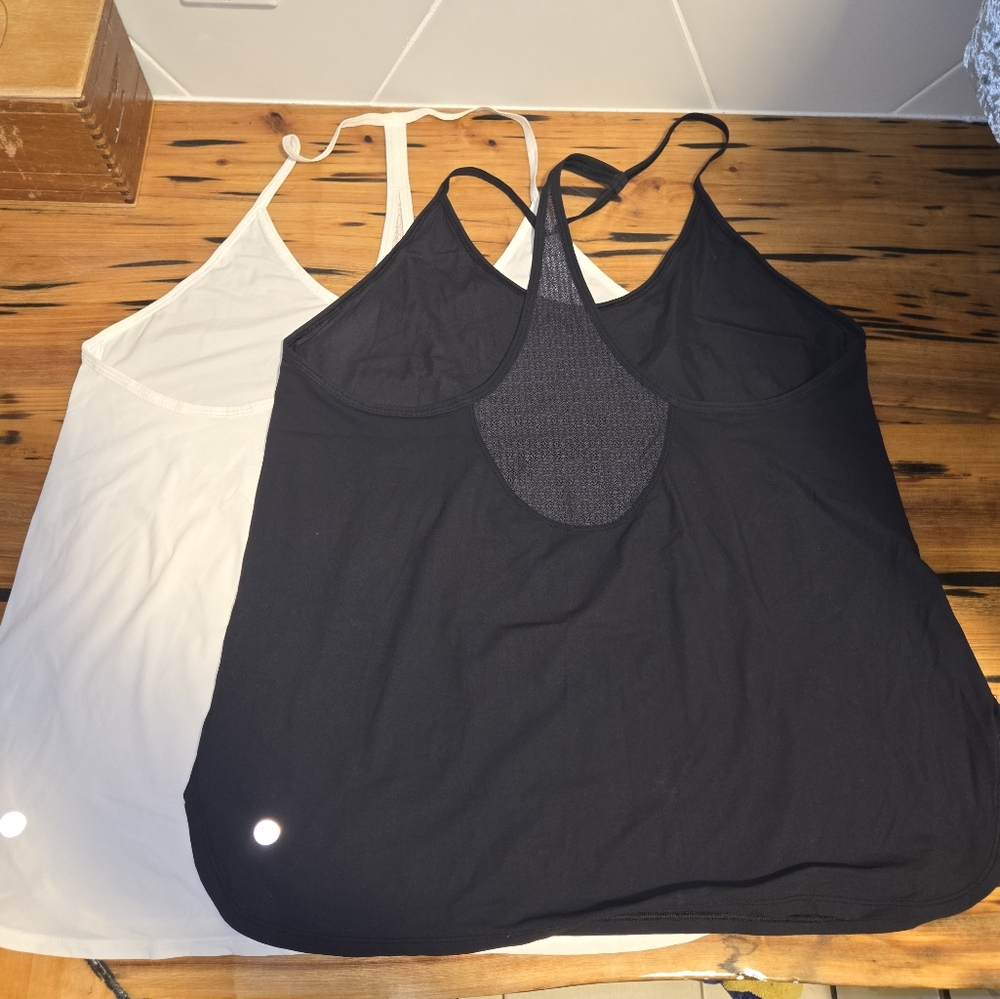 Lululemon Delicate Day Tank
White & Black